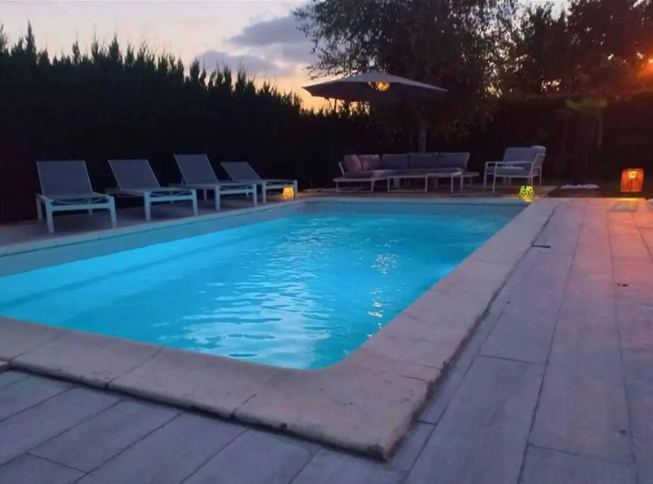 Ares, Villa Mapouchet, Piscine Экстерьер фото